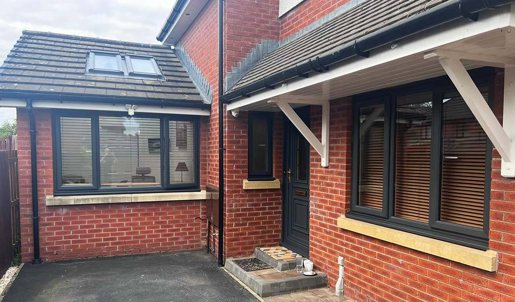 upvc-refurbishment-anthracite--_1677435954