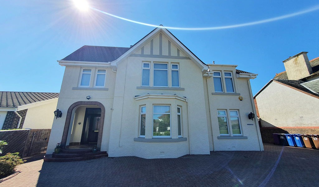 Exterior Wall Coating in Barley and Camelot